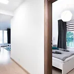 公寓 Zachodnia 尤斯托尼莫斯基